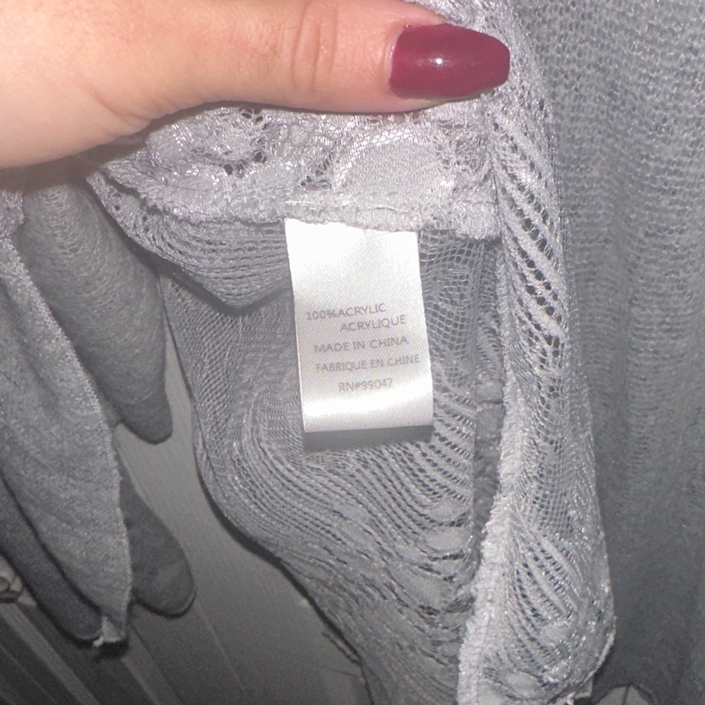 Fleur de Lis Collection Gray Cardigan - Picture 7 of 8